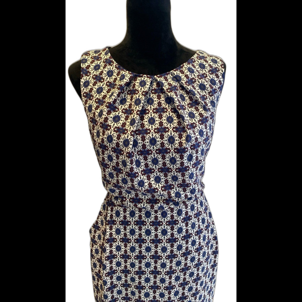 Mystic Dress Plus Size XL Navy Cream Pattern Sleeveless Rounded Neckline Pockets